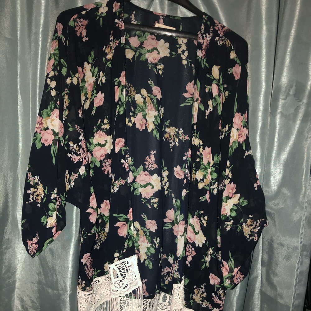 Floral print kimono